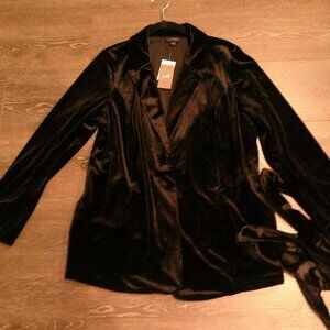 J. Jill velvet jack with wrap around tie NWT in black  Size Medium